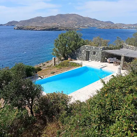 Fully Catered In Cycladic In Posidonia, Greece *