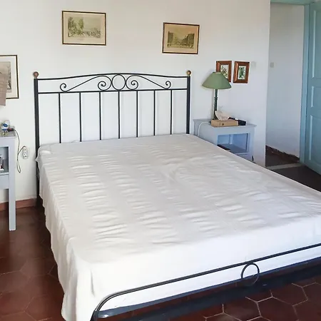 Fully Catered In Cycladic In Posidonia, Greece *