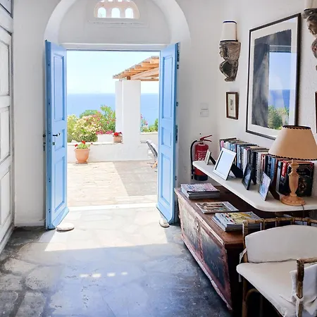 Fully Catered In Cycladic In Posidonia, Greece *